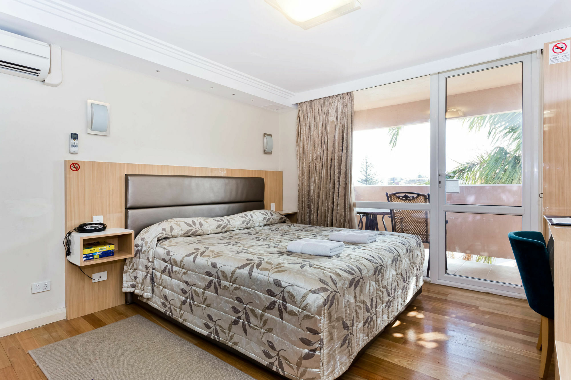 Indian Ocean Hotel Perth Buitenkant foto